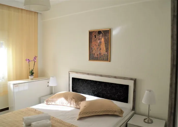 Διαμέρισμα Aigaiou House *